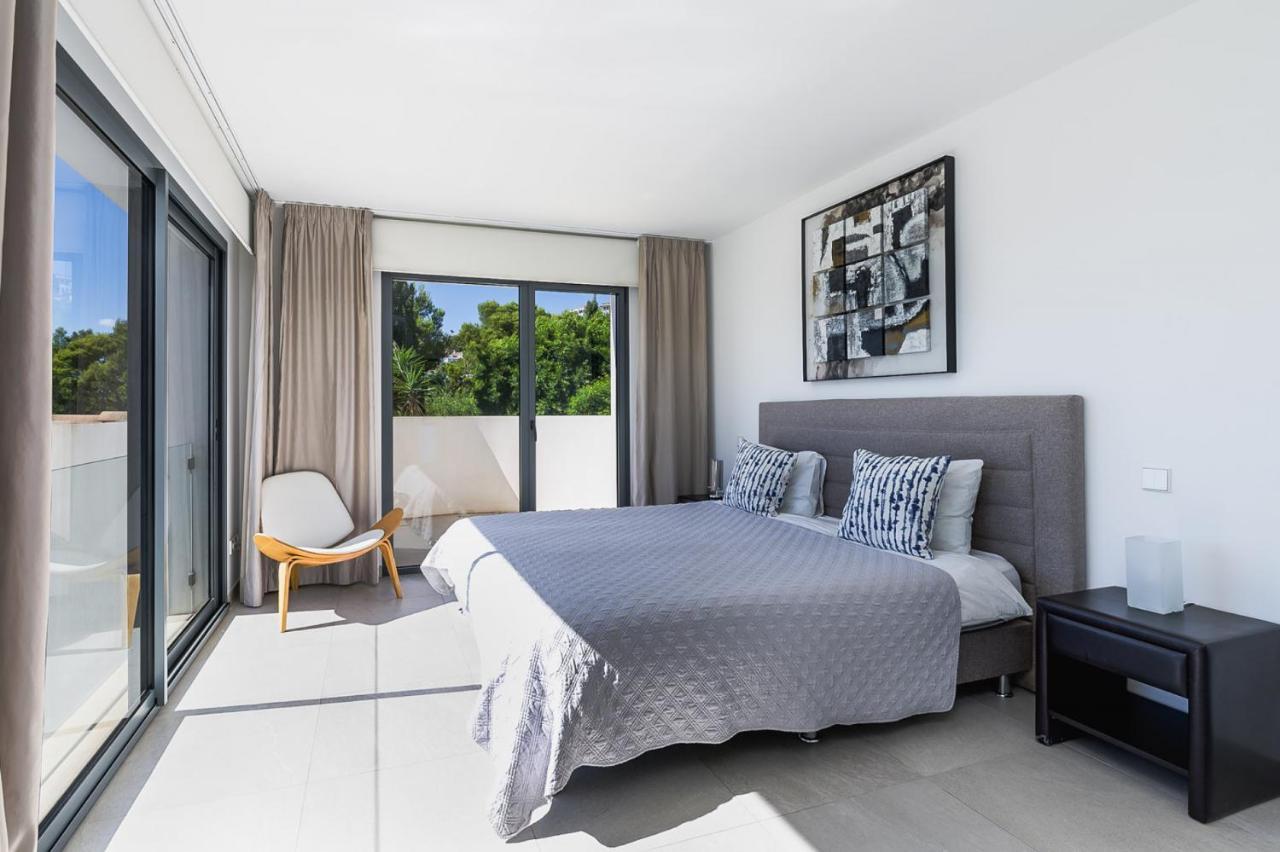 2705 - Schicke In Santa Ponsa Nova Villa